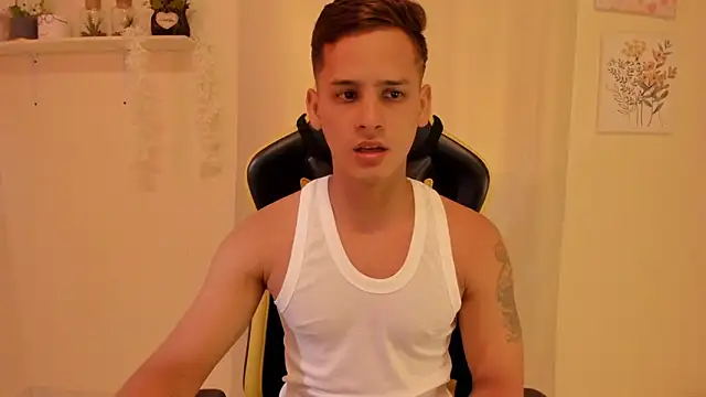 sexy_andres01 Show Webcam