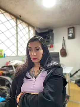 SALOME_KORLAND – Naživo XXX chat