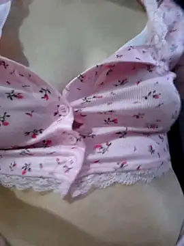 Show de webcam de Emi_hot1