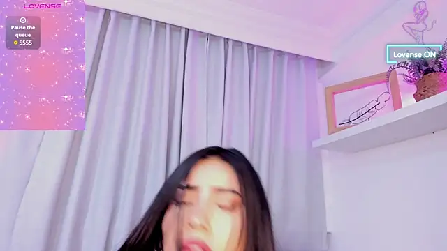 pucca7: онлайн-секс-чат