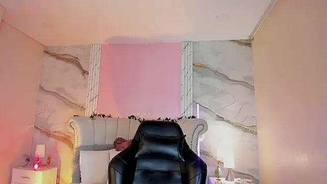 EmmaStonns 网络视讯表演