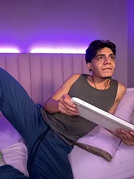 Chat XXX ao vivo de abrilandjulian