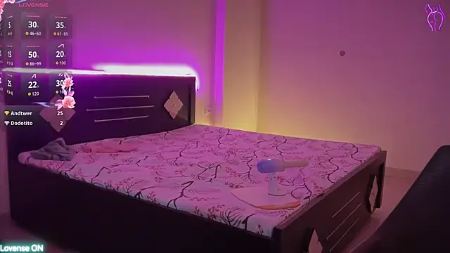 Онлайн чат XXX Hot_royalgirl