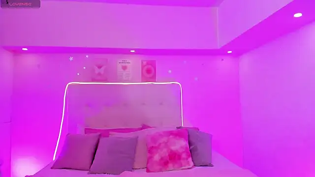 دردشة ScarlettDreamss7 الجنسية المباشرة