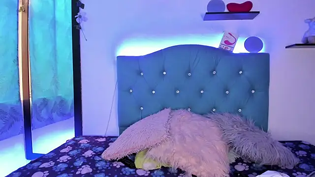 Chat +18 de Gemma_honey ao vivo