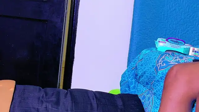 Blackrosse__ – Live XXX-chat