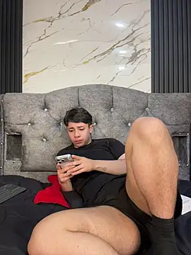 Вебкам-шоу Noah-ledom