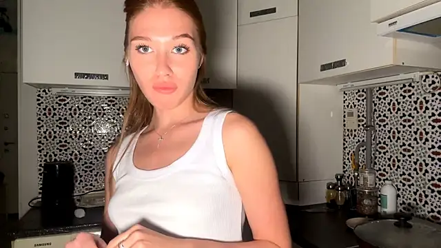 NamiRedhead 现场XXX聊天