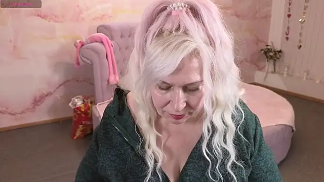 Penelope_Pinky: απευθείας συνομιλία ΧΧΧ