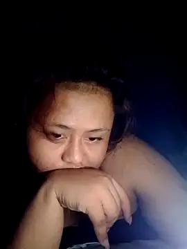 Simple_y0urs Pertunjukan Webcam