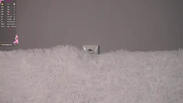 AngelicRice Adlı Modelin Canlı XXX Sohbeti