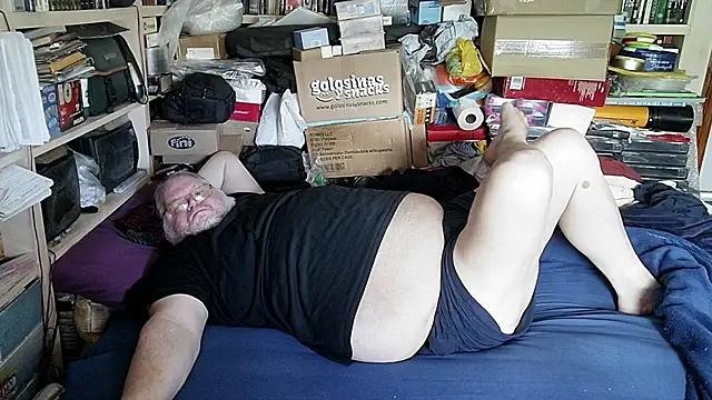 hadeszeuss2のライブXXXチャット