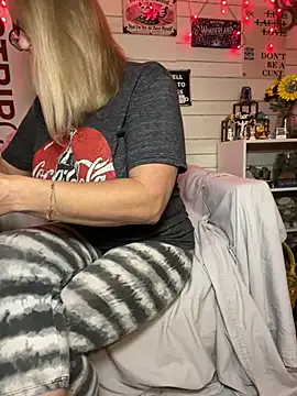 TrenaAnne Webcam-Show