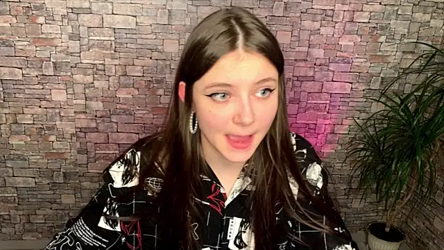 XXX chat uživo modela may_rollins