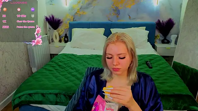 แชท XXX สดของ Kate_Krose