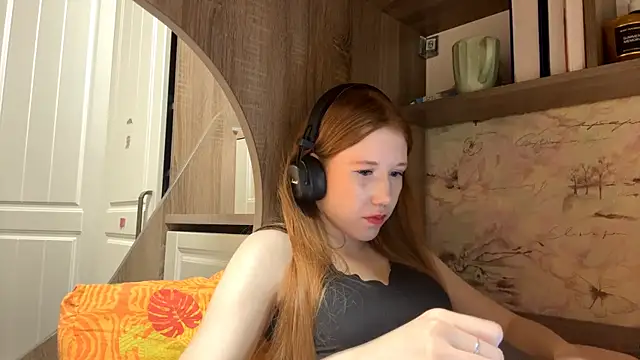 KiraNice1 – Naživo XXX chat