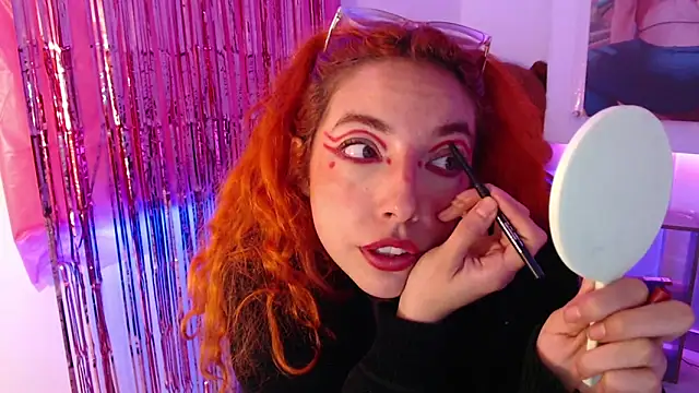 mere_in_redd: онлайн-секс-чат