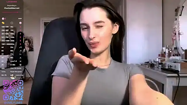 DarlineBrustera – Naživo XXX chat