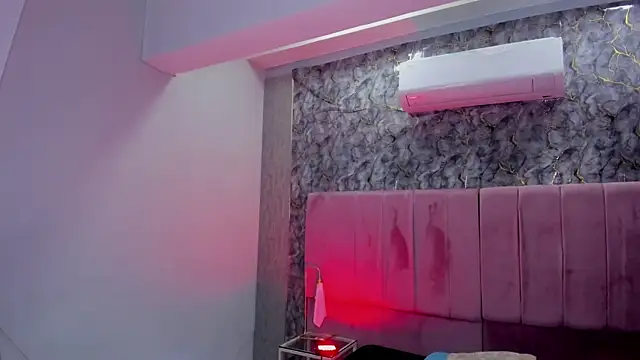 Chat +18 de aliccecooper ao vivo