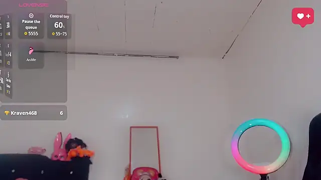 Pertunjukan Kamera Web Oriana_braom