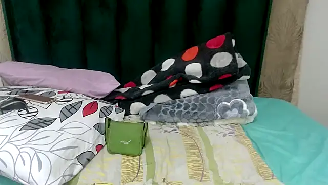 CaramelMelons78 Webcam Show