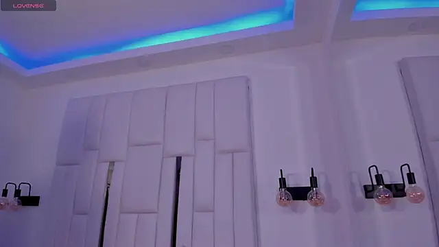 Chat +18 de mia_schwarz ao vivo