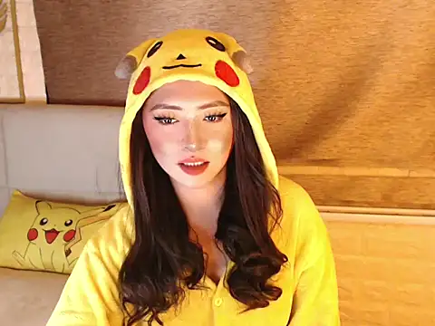 yourdevilsweettsx 在線直播表演