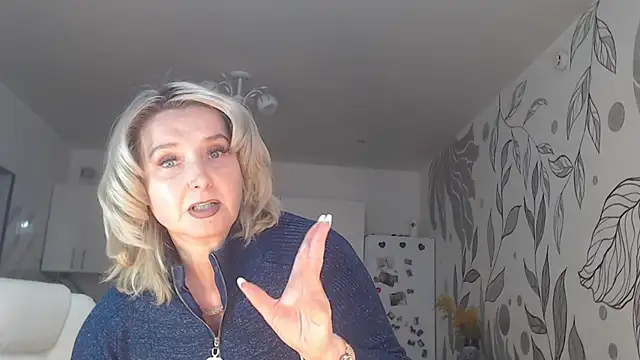 V-Alice Live XXX-chat