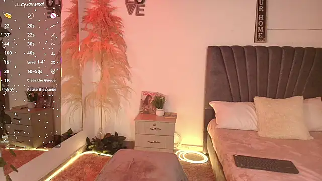 Chatroom XXX en direct de miaoconell