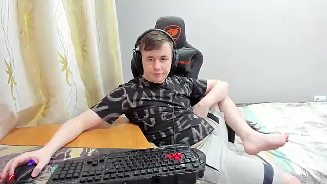 Вебкам-шоу iliaskrislove