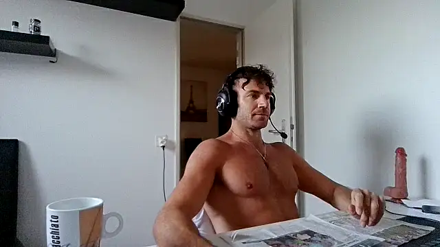 alpha-hunk – Live XXX-chat