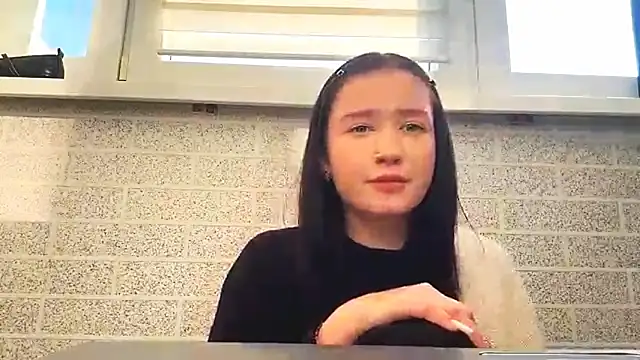 ReneeBossi Webcam Show