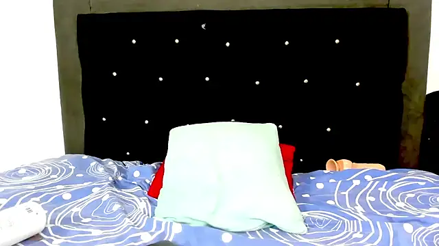 vfridaper's Live XXX Chat