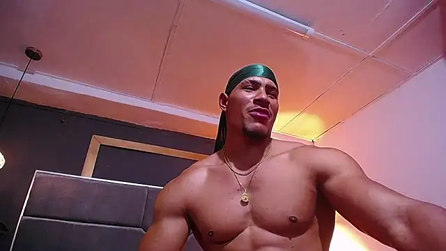 Chat XXX ao vivo de teddyfit19cm