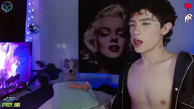 Chat XXX Live maxiy_001