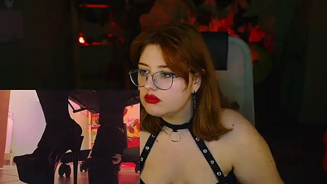 แชท XXX สดของ StaceyJensen