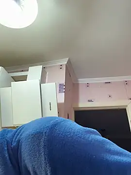 XXX chat uživo modela MartinBrandon