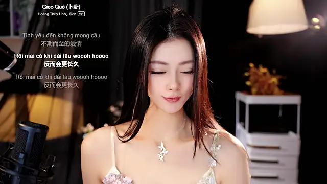 Ocean--Lili Adlı Modelin Canlı XXX Sohbeti