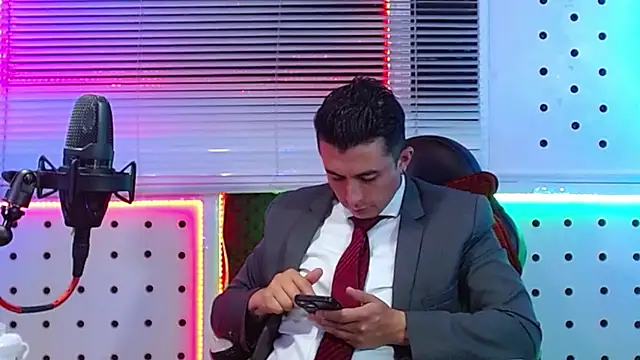 Godofcumxxx Chat XXX in diretta