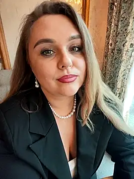 Živý XXX chat Juicy_PeachLux