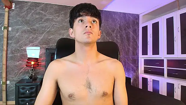 Axel_Draven Pertunjukan Webcam