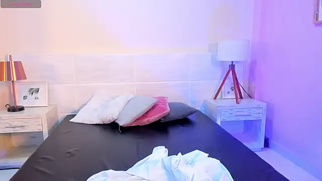 CAROLYNFOSTERのライブXXXチャット