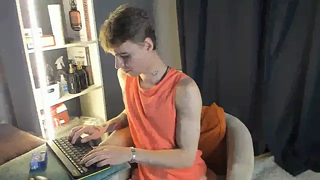 Chat XXX en directo de Shadow_blink