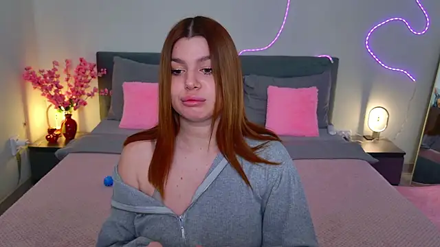 moneyforPeachesn Live XXX chat