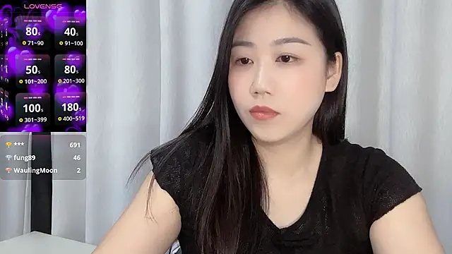 F-Yuwei's Live XXX Chat