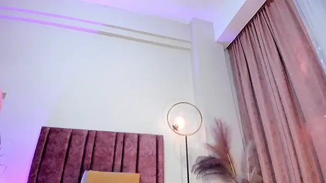 SeleneLujan's Live XXX Chat