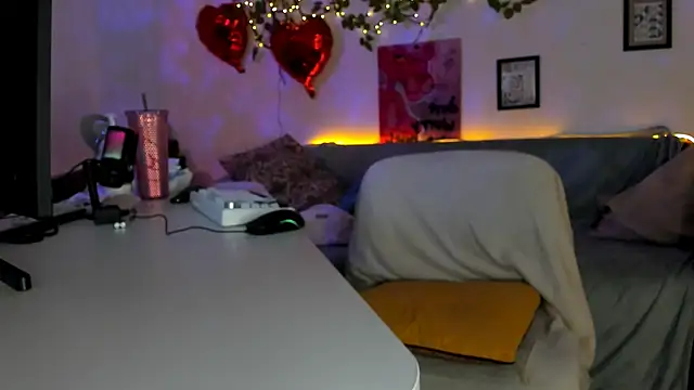 ElektraSunshine: απευθείας συνομιλία ΧΧΧ