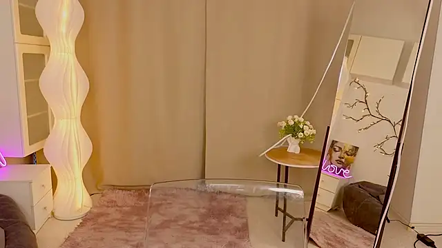 KaraNeagle Live XXX-chat