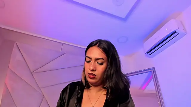 Chat +18 de RouseWhitte ao vivo