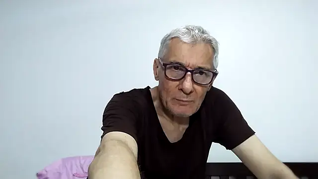 Онлайн чат XXX BIGUNCUTHARDCOCK